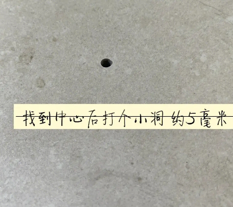 涿州瓷砖空鼓维修公司专业解答在瓷砖铺贴过程中，如果砂料搅拌不均匀，将会带来以下问题